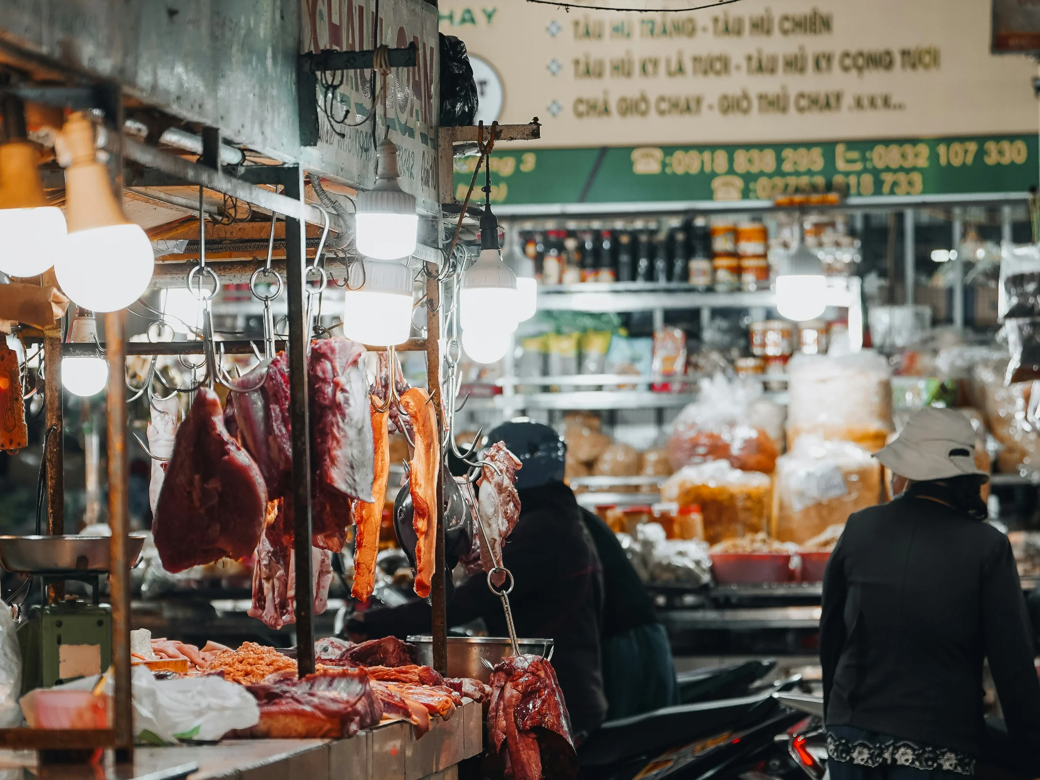 Vietnamese market - by Kevin Charit